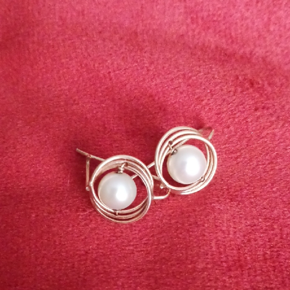 Elegant Gold FilledPearl Earrings